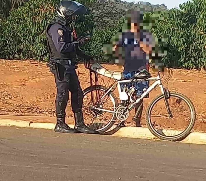GCM de Varginha recolhe bicicletas motorizadas irregulares em patrulhamento GCM de Varginha recolhe bicicletas motorizadas irregulares em patrulhamento