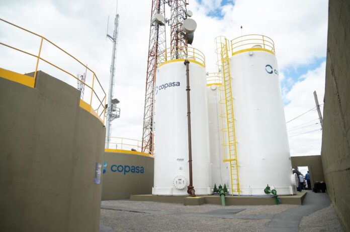 Novos reservatórios da Copasa de São Thomé das Letras Mais de R$ 100 milhões em obras da Copasa preparam cidades do interior para período de estiagem