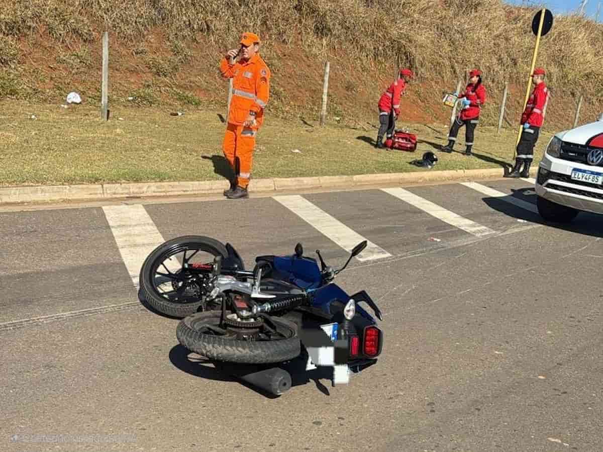 Acidente com motociclista em Varginha próximo ao Porto Seco termina em morte | OCORRÊNCIAS | Varginha Digital