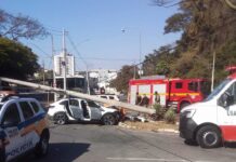 Motorista embriagado colide com poste em Varginha e é preso em flagrante Motorista embriagado colide com poste em Varginha e é preso em flagrante