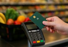 Servidores de Varginha passam a receber vale-alimentação e refeição em novo cartão Novo cartão vale-alimentação refeição Prefeitura de Varginha