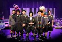 Pato Fu e Giramundo apresentam espetáculo “Música de Brinquedo 2” no Palácio das Artes em BH Pato Fu Música de Brinquedo 2
