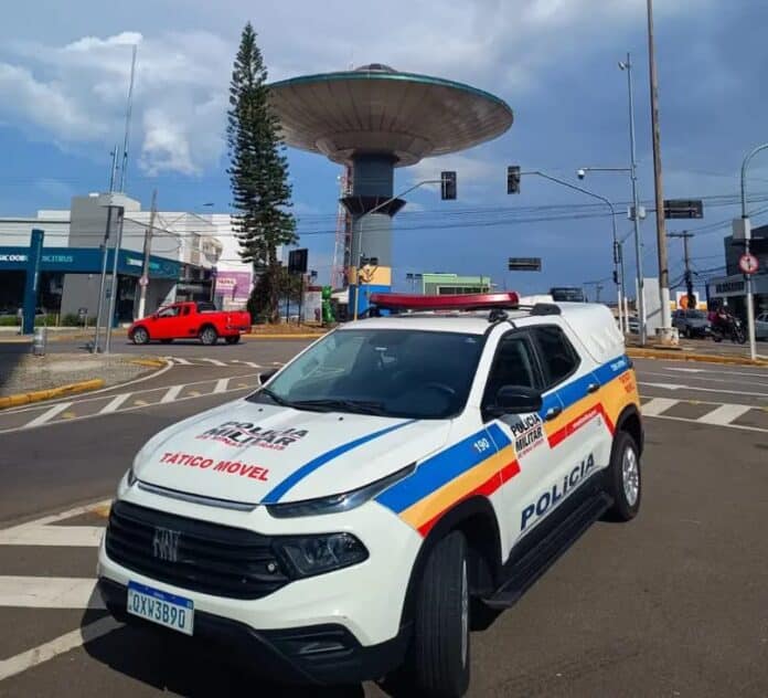 policia-militar-varginha-nave Carro da Polícia Militar Centro Nave Varginha