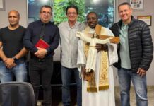 Prefeitura de Varginha recebe a Cruz Peregrina e renova o espírito de esperança Prefeitura de Varginha recebe a Cruz Peregrina e renova o espírito de esperança