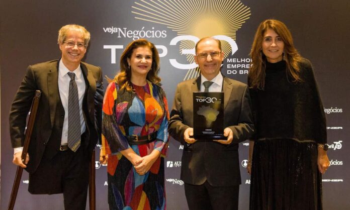 Cemig é reconhecida como a melhor empresa de energia do Brasil no Prêmio Top 30 da Veja Negócios 