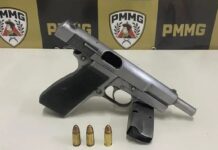 Homem armado invade casa de amante e é preso pela PM em Varginha arma