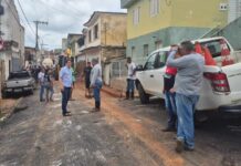 Temporal provoca estragos em vários bairros de Varginha Prefeito Leonardo Ciacci acompanhado de secretários municipais e equipe da secretaria de Obras em vistoria nos locais atingidos pelo temporal.