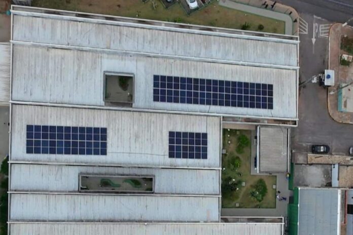 Nova usina fotovoltaica começa a operar e amplia o Parque Gerador da Prefeitura de Varginha Nova usina fotovoltaica começa a operar e amplia o Parque Gerador da Prefeitura de Varginha