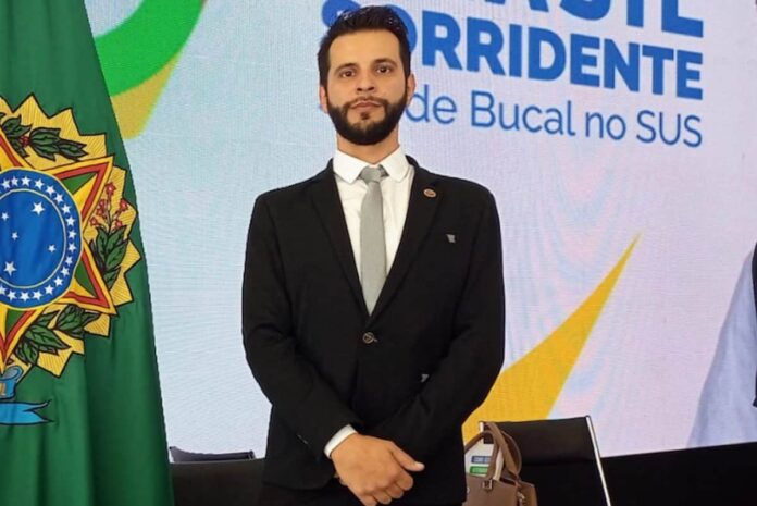 Heron Ataíde Martins Heron Ataíde Martins é o novo Secretário da Saúde de Varginha