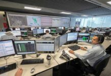 Plano de contingência da Cemig reforça atendimento durante tempestades em Minas Gerais Os centros de Operações da Distribuição (COD) e de Serviços Integrados (CSI) são responsáveis por fazer gestão da rede elétrica da Cemig Distribuição.