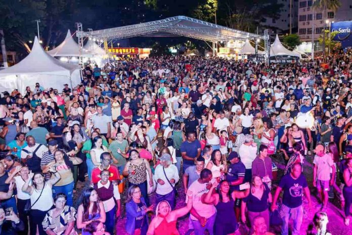festa-do-trabalhador-varginha-2026 (2) Público da festa do trabalhador em varginha em 2026