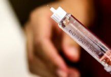 Anvisa aprova Yluméc, nova caneta de semaglutida para diabetes tipo 2 Seringa injeção Ozempic Yluméc caneta de semaglutida aprovada pela Anvisa