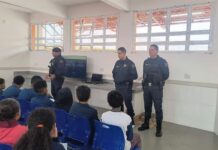 GCM de Varginha promove palestra sobre bullying para alunos da Escola Municipal Emiliano de Souza GCM DE VARGINHA MINISTRA PALESTRA SOBRE BULLYING PARA ALUNOS DA ESCOLA MUNICIPAL EMILIANO DE SOUZA NO BAIRRO SANTA LUÍZA