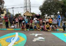 Instituto Amanda Ribas reúne 80 crianças em pintura de rua para Copa do Mundo em Varginha