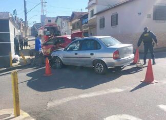 GCM atende acidente com duas vítimas no bairro Bom Pastor, em Varginha Acidente no bairro Bom Pastor, em Varginha, deixou duas vítimas sem gravidade após motorista avançar a parada obrigatória. GCM atendeu a ocorrência.