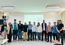 Vereadores participam de reunião na Superintendência Regional de Saúde para conhecer novo sistema estadual de regulação de pacientes Vereadores participam de reunião na Superintendência Regional de Saúde para conhecer novo sistema estadual de regulação de pacientes